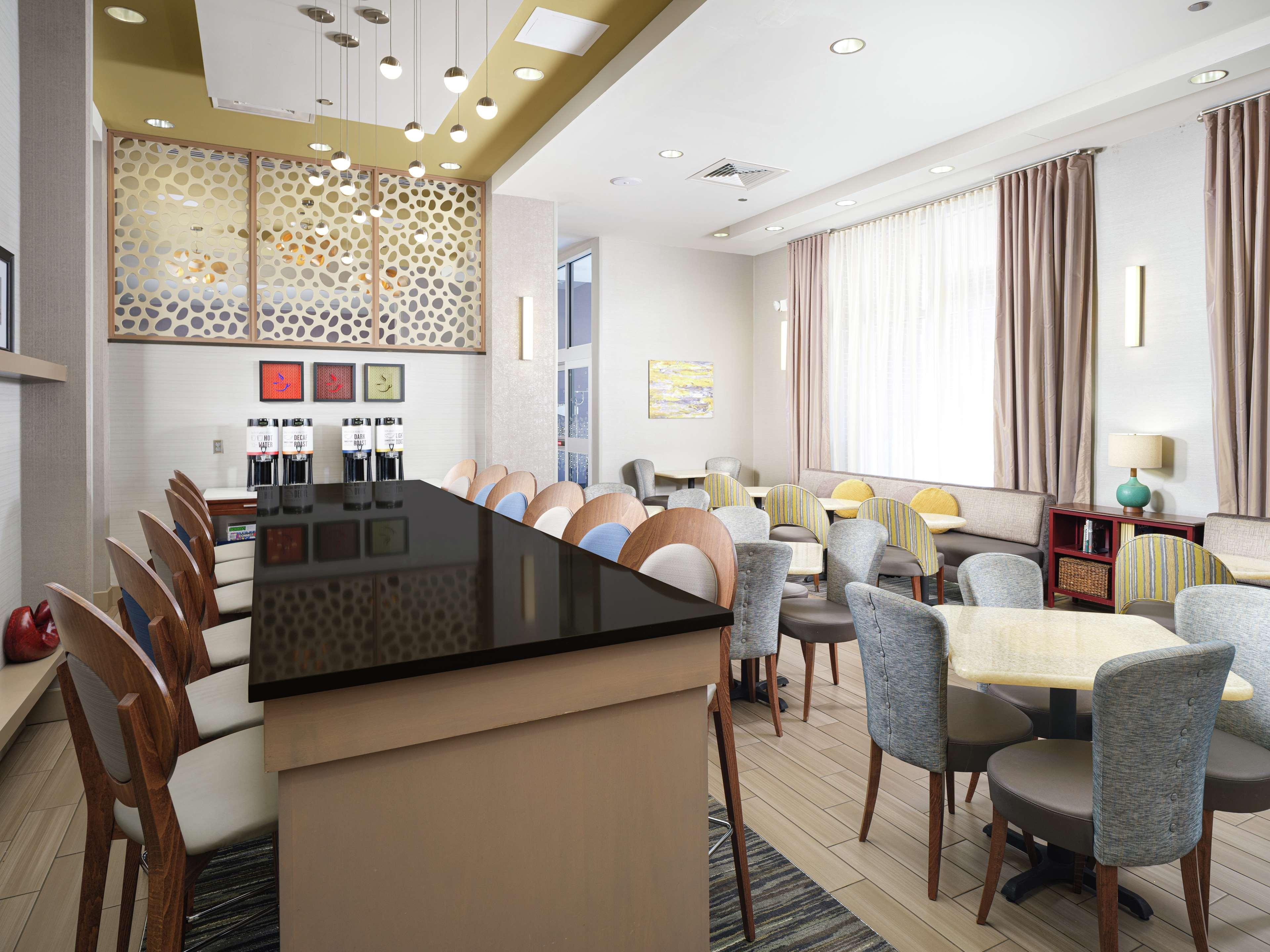 Hampton Inn Wilmington Downtown Εξωτερικό φωτογραφία